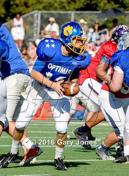 Thumbnail 2 in Sacramento Optimist All-Star Game (North vs. South) photogallery.