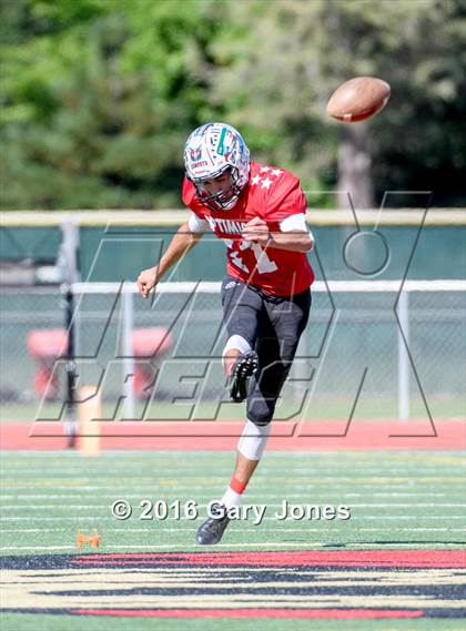 Thumbnail 2 in Sacramento Optimist All-Star Game (North vs. South) photogallery.