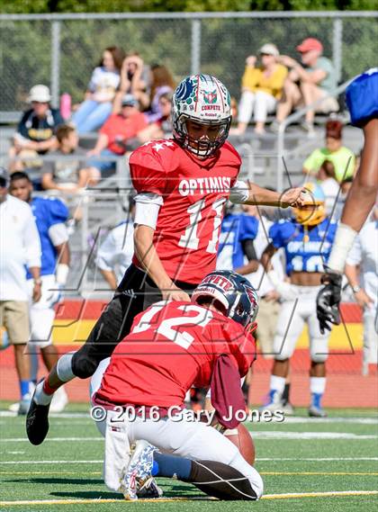 Thumbnail 3 in Sacramento Optimist All-Star Game (North vs. South) photogallery.