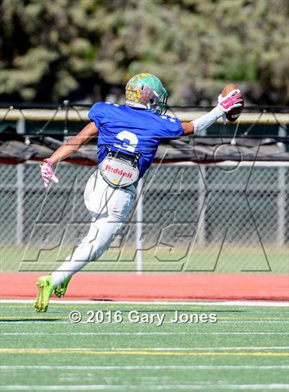 Thumbnail 2 in Sacramento Optimist All-Star Game (North vs. South) photogallery.