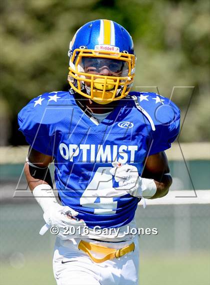Thumbnail 1 in Sacramento Optimist All-Star Game (North vs. South) photogallery.
