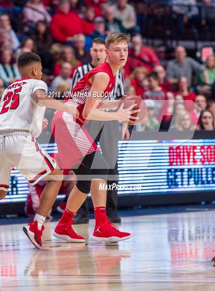 Thumbnail 3 in Wamogo Regional vs. Cromwell (CIAC D5 Final) photogallery.