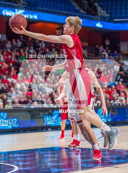 Thumbnail 2 in Wamogo Regional vs. Cromwell (CIAC D5 Final) photogallery.