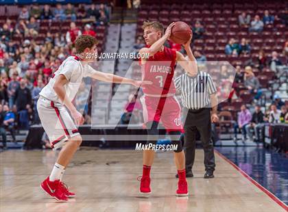 Thumbnail 2 in Wamogo Regional vs. Cromwell (CIAC D5 Final) photogallery.