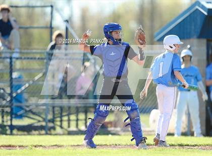 Thumbnail 3 in Bishop Grimes vs Cazenovia photogallery.
