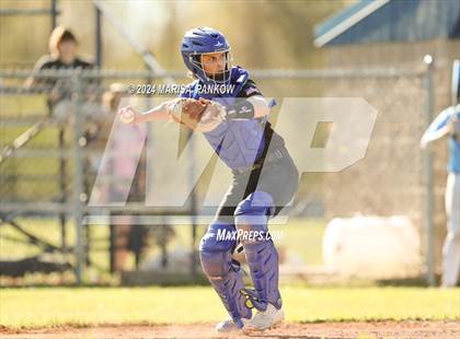 Thumbnail 3 in Bishop Grimes vs Cazenovia photogallery.