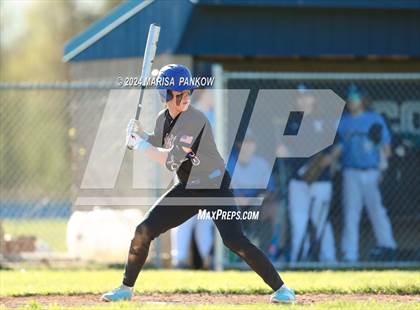 Thumbnail 2 in Bishop Grimes vs Cazenovia photogallery.