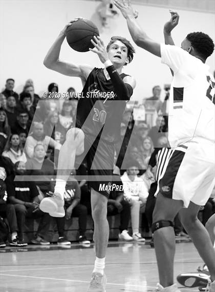 Thumbnail 3 in Campolindo @ Modesto Christian (Modesto Christian Holiday Classic) photogallery.