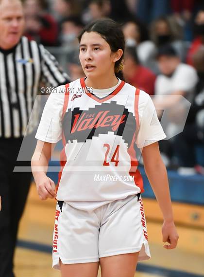 Thumbnail 1 in Mount Miguel vs. Seton Catholic (Nike Tournament of Champions) photogallery.