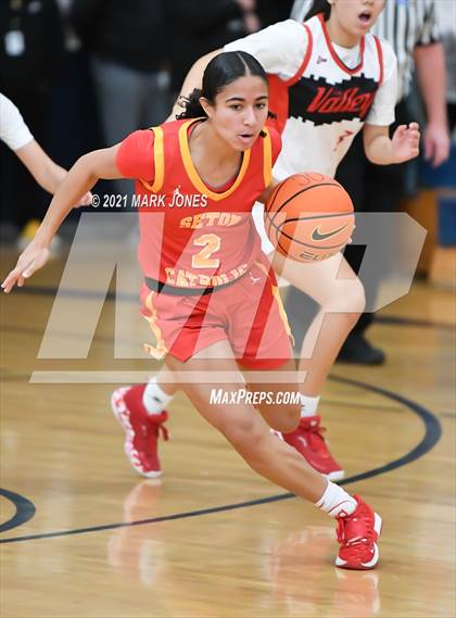 Thumbnail 2 in Mount Miguel vs. Seton Catholic (Nike Tournament of Champions) photogallery.