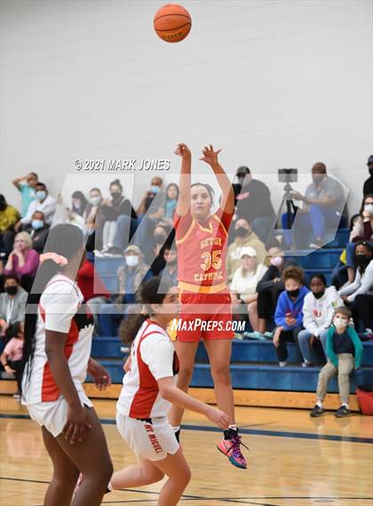 Thumbnail 1 in Mount Miguel vs. Seton Catholic (Nike Tournament of Champions) photogallery.