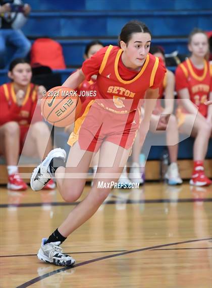 Thumbnail 2 in Mount Miguel vs. Seton Catholic (Nike Tournament of Champions) photogallery.