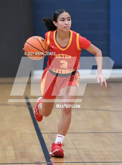 Thumbnail 3 in Mount Miguel vs. Seton Catholic (Nike Tournament of Champions) photogallery.