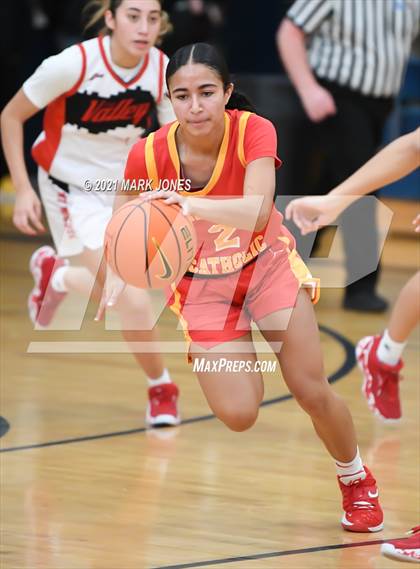 Thumbnail 3 in Mount Miguel vs. Seton Catholic (Nike Tournament of Champions) photogallery.