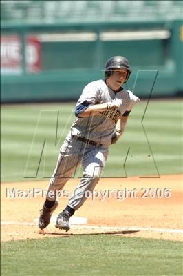 Thumbnail 2 in Quartz Hill vs Vista Murrieta (D3 Section Final) photogallery.