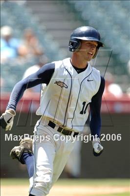 Thumbnail 2 in Quartz Hill vs Vista Murrieta (D3 Section Final) photogallery.