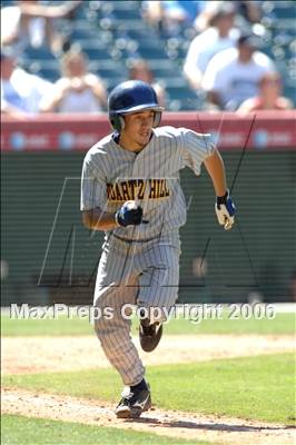 Thumbnail 1 in Quartz Hill vs Vista Murrieta (D3 Section Final) photogallery.