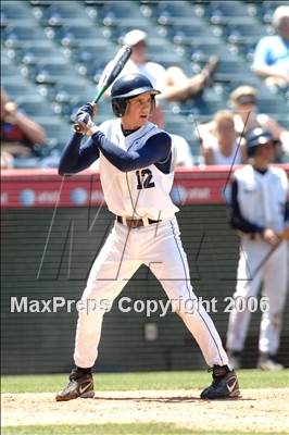 Thumbnail 2 in Quartz Hill vs Vista Murrieta (D3 Section Final) photogallery.
