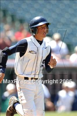 Thumbnail 2 in Quartz Hill vs Vista Murrieta (D3 Section Final) photogallery.