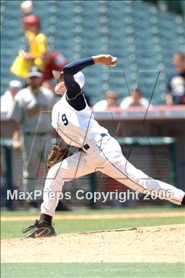 Thumbnail 2 in Quartz Hill vs Vista Murrieta (D3 Section Final) photogallery.