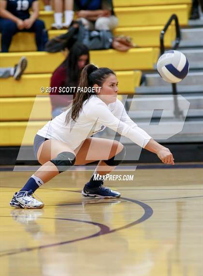 Thumbnail 1 in Aquinas @ Linfield Christian photogallery.