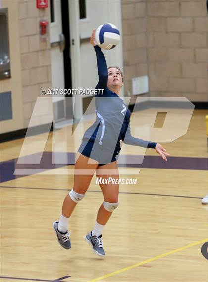 Thumbnail 2 in Aquinas @ Linfield Christian photogallery.