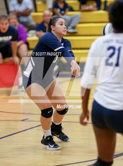 Thumbnail 3 in Aquinas @ Linfield Christian photogallery.