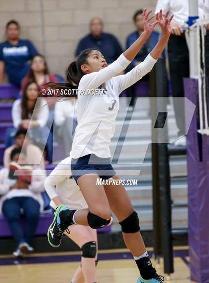 Thumbnail 3 in Aquinas @ Linfield Christian photogallery.