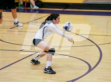 Thumbnail 1 in Aquinas @ Linfield Christian photogallery.