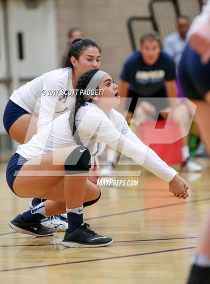 Thumbnail 3 in Aquinas @ Linfield Christian photogallery.