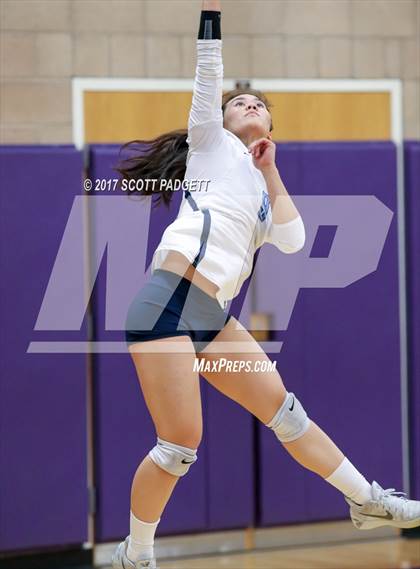 Thumbnail 1 in Aquinas @ Linfield Christian photogallery.