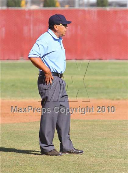 Thumbnail 1 in Royal vs. Santa Barbara (Righetti Spring Classic) photogallery.