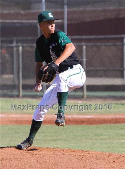 Thumbnail 3 in Royal vs. Santa Barbara (Righetti Spring Classic) photogallery.