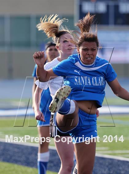 Thumbnail 3 in Los Gatos vs. Santa Clara (CIF CCS D1 Final) photogallery.