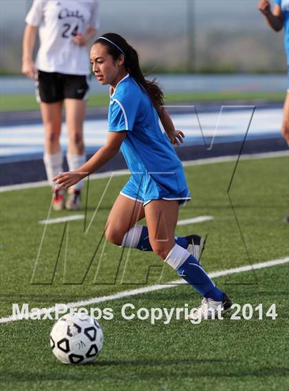 Thumbnail 3 in Los Gatos vs. Santa Clara (CIF CCS D1 Final) photogallery.