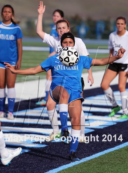 Thumbnail 2 in Los Gatos vs. Santa Clara (CIF CCS D1 Final) photogallery.