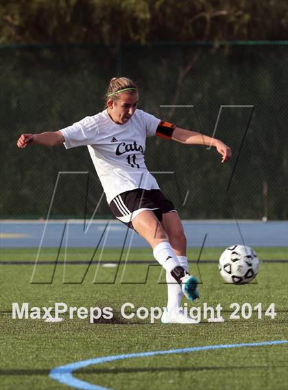 Thumbnail 3 in Los Gatos vs. Santa Clara (CIF CCS D1 Final) photogallery.