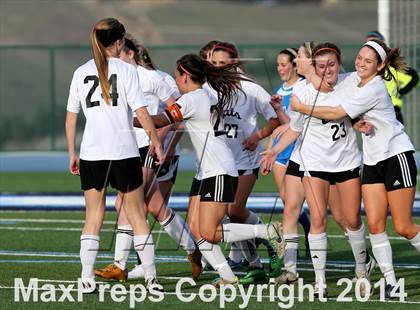 Thumbnail 2 in Los Gatos vs. Santa Clara (CIF CCS D1 Final) photogallery.
