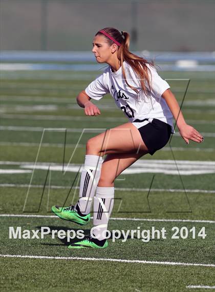 Thumbnail 2 in Los Gatos vs. Santa Clara (CIF CCS D1 Final) photogallery.