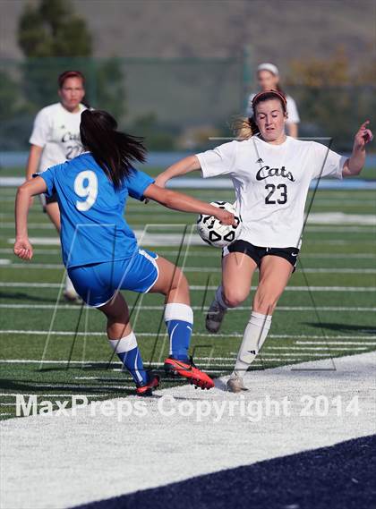 Thumbnail 1 in Los Gatos vs. Santa Clara (CIF CCS D1 Final) photogallery.