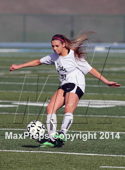 Thumbnail 1 in Los Gatos vs. Santa Clara (CIF CCS D1 Final) photogallery.