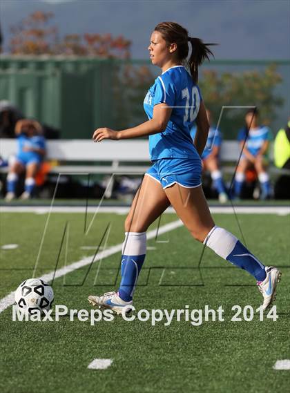 Thumbnail 2 in Los Gatos vs. Santa Clara (CIF CCS D1 Final) photogallery.