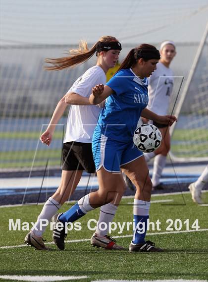 Thumbnail 1 in Los Gatos vs. Santa Clara (CIF CCS D1 Final) photogallery.