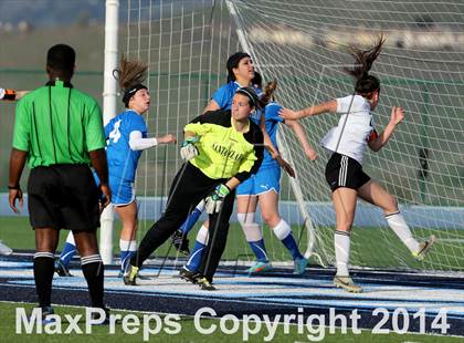 Thumbnail 3 in Los Gatos vs. Santa Clara (CIF CCS D1 Final) photogallery.