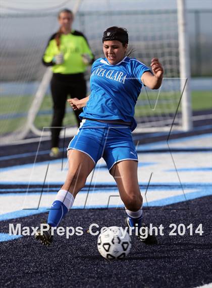 Thumbnail 3 in Los Gatos vs. Santa Clara (CIF CCS D1 Final) photogallery.