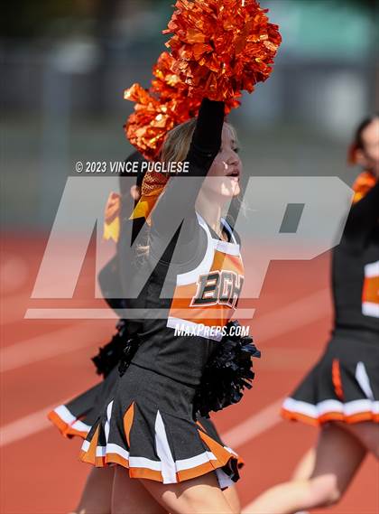 Thumbnail 3 in Battle Ground @ Mount Tahoma photogallery.