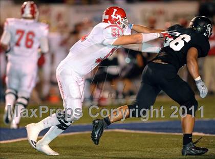 Thumbnail 1 in Orange Lutheran vs. Servite photogallery.