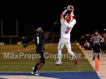 Thumbnail 1 in Orange Lutheran vs. Servite photogallery.