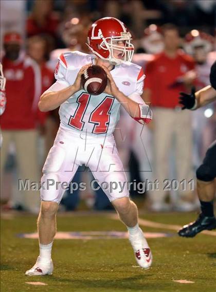 Thumbnail 2 in Orange Lutheran vs. Servite photogallery.