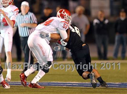 Thumbnail 3 in Orange Lutheran vs. Servite photogallery.